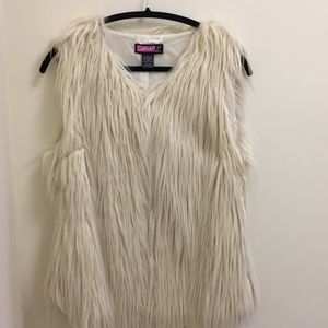 Faux Fur Vest White/Cream
